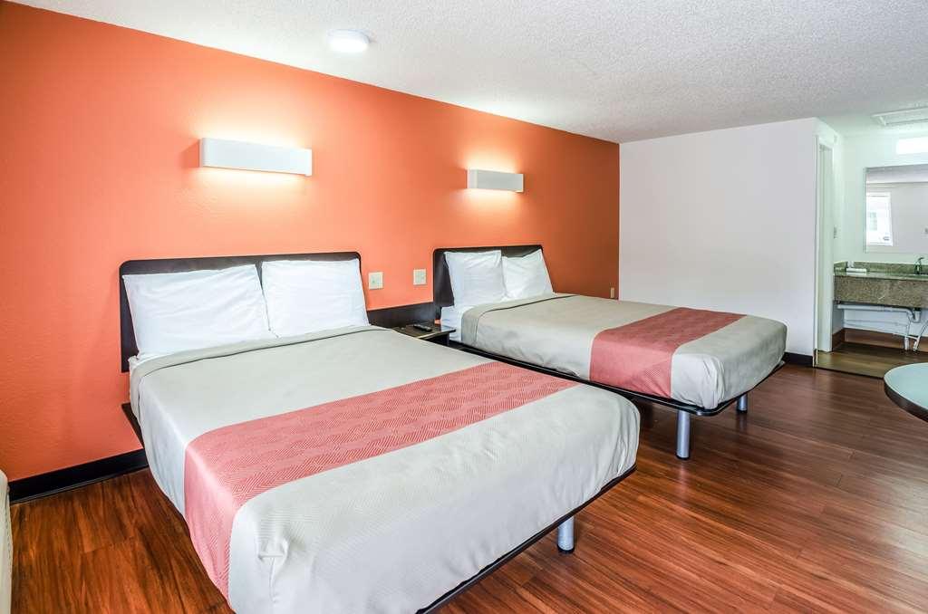 Motel 6 Troutville, Va 객실 사진