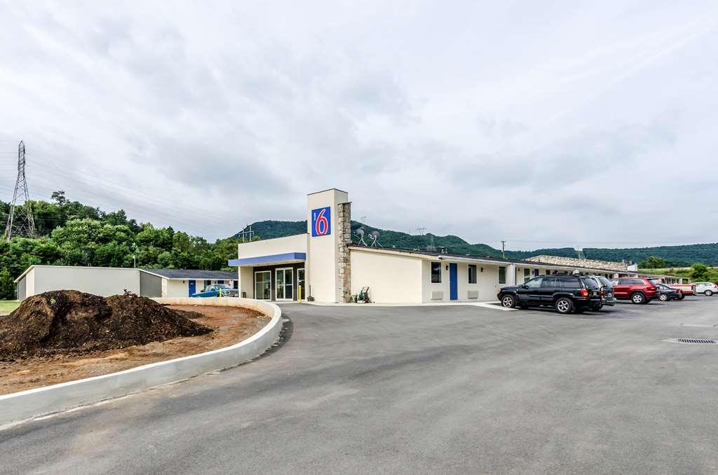 Motel 6 Troutville, Va 외부 사진